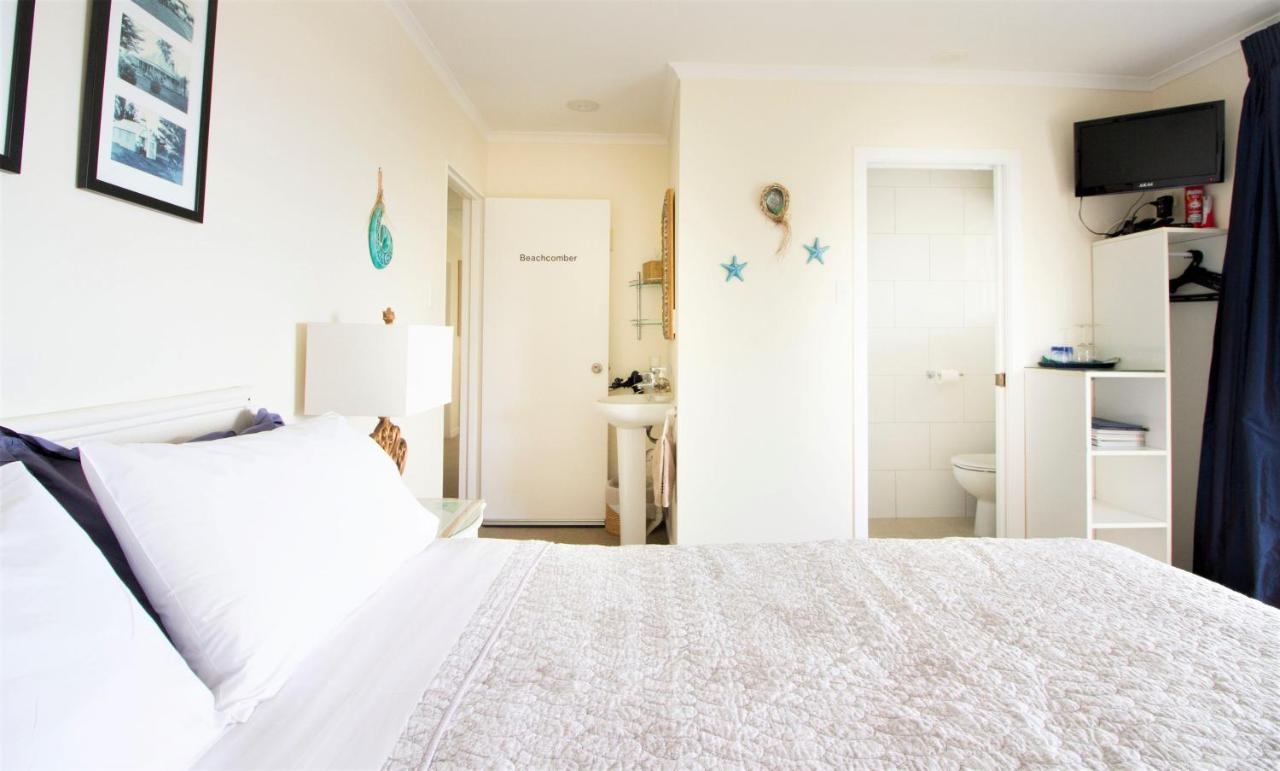 Mangawhai Lodge Экстерьер фото